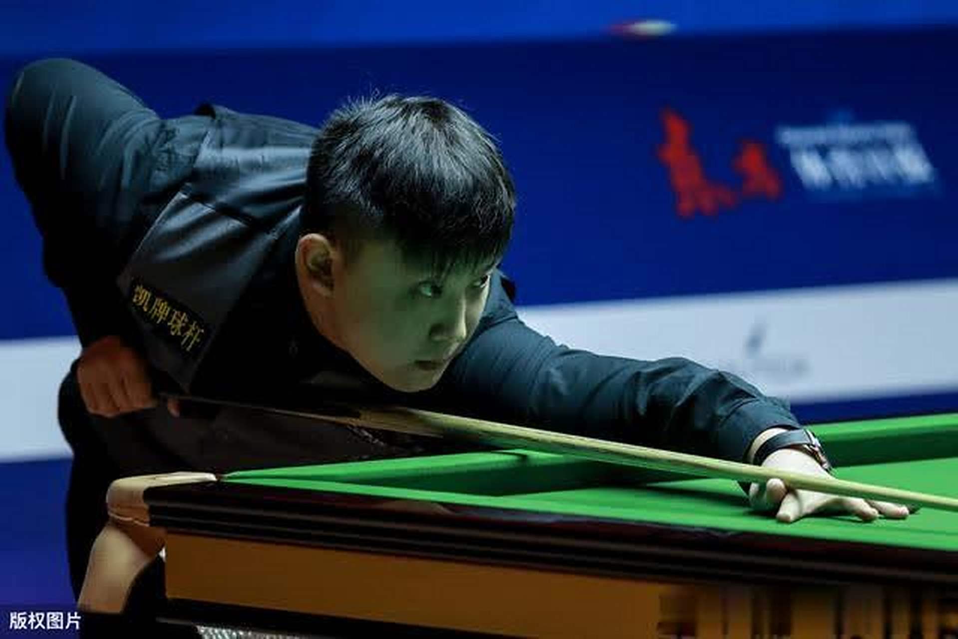 素的干扰 素的干扰